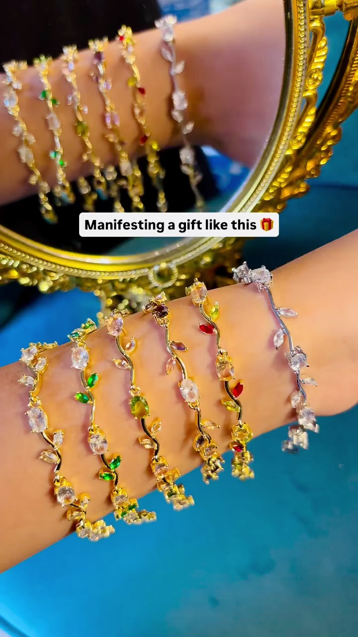 Amora Tulip Bracelet 🌷 | Hidden Memories in Every Bloom